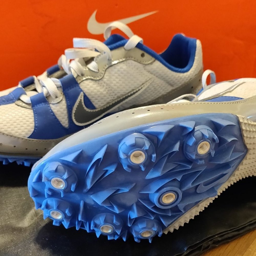 Like New Kids Grey/Blue Nike Rival MD size 5 (US) Like new condition